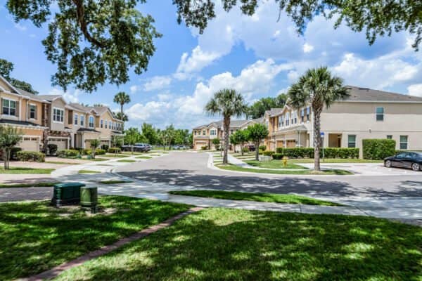 818-walkers-grove-lane-winter-garden-fl-34787-46-scaled-600x400