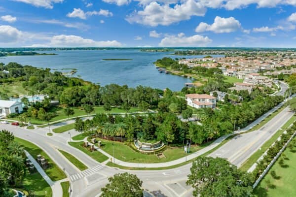 16844-broadwater-avenue-winter-garden-fl-34787-80-scaled-600x400