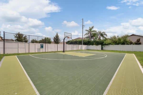 lakes-of-windermere-3--scaled-600x400