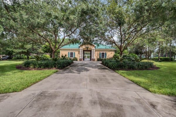 lakes-of-windermere-4--scaled-600x400