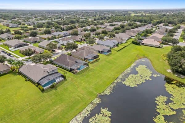 1826-jean-marie-drive-winter-garden-fl-34787-42-scaled-600x400 1826-jean-marie-drive-winter-garden-fl-34787-42-scaled-600x400