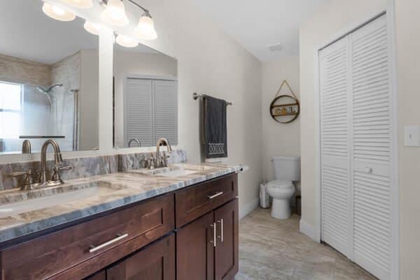 2835-bolton-bend-orlando-fl-32817-07-scaled-600x400 2835-bolton-bend-orlando-fl-32817-07-scaled-600x400