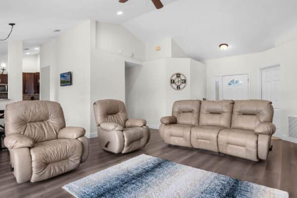 2835-bolton-bend-orlando-fl-32817-15-scaled-600x400 2835-bolton-bend-orlando-fl-32817-15-scaled-600x400