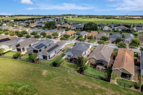 98-bayou-bend-road-groveland-fl-34736-39-scaled-600x400