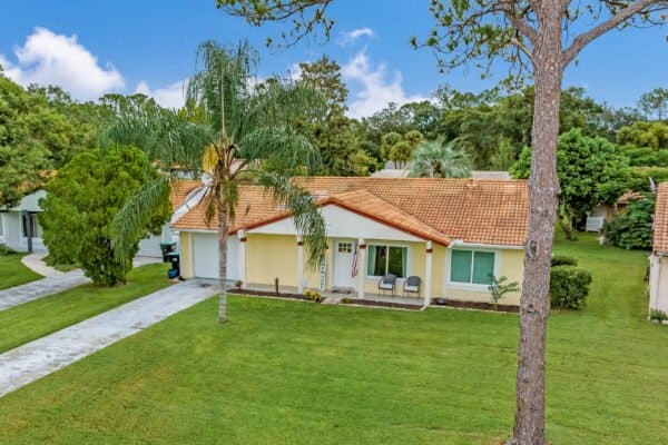 10409-jutland-court-orlando-fl-32821-07-scaled-600x400