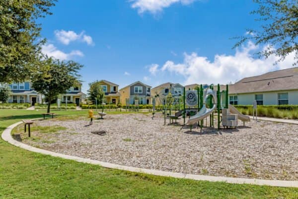 40-10269-memoir-avenue-winter-garden-fl-34787-dji-0025-aerial-edit-scaled-600x400