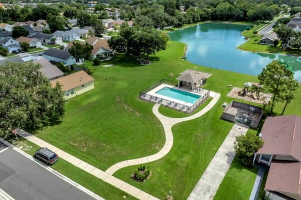 648-dharma-circle-winter-garden-fl-34787-34-scaled-600x400