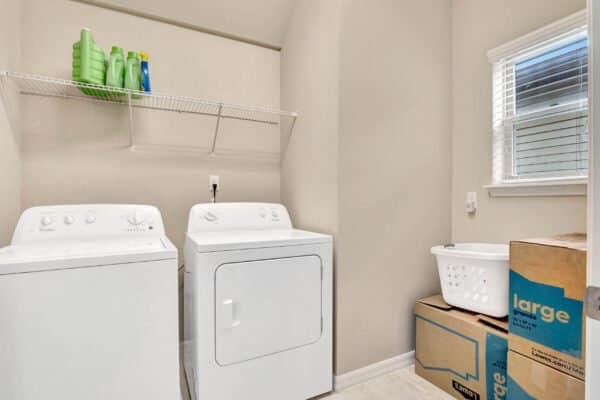 7161-spring-park-drive-winter-garden-fl-34787-23-scaled-600x400