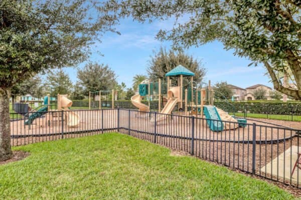 7161-spring-park-drive-winter-garden-fl-34787-35-scaled-600x400