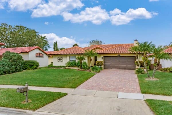 8059-marcella-drive-orlando-fl-32836-03-scaled-600x400