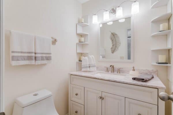 8059-marcella-drive-orlando-fl-32836-15-scaled-600x400