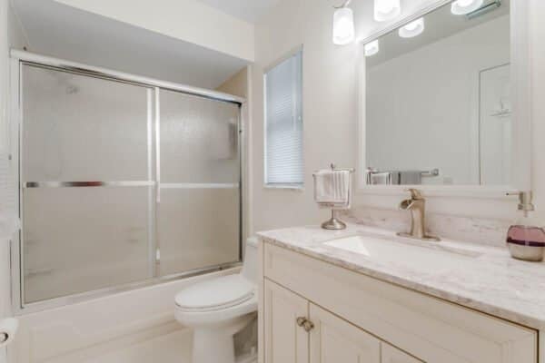 8059-marcella-drive-orlando-fl-32836-17-scaled-600x400