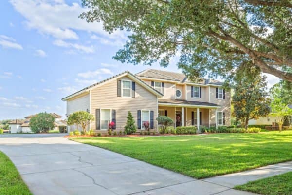 12842-jacob-grace-court-windermere-fl-34786-04-scaled-600x400