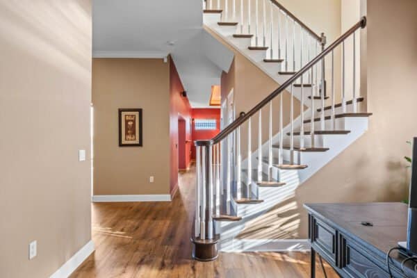 12842-jacob-grace-court-windermere-fl-34786-09-scaled-600x400