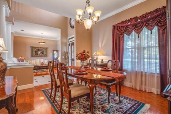 12842-jacob-grace-court-windermere-fl-34786-28-scaled-600x400