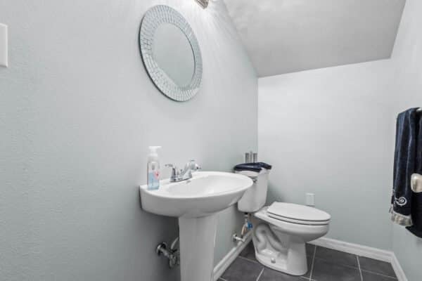 12842-jacob-grace-court-windermere-fl-34786-32-scaled-600x400