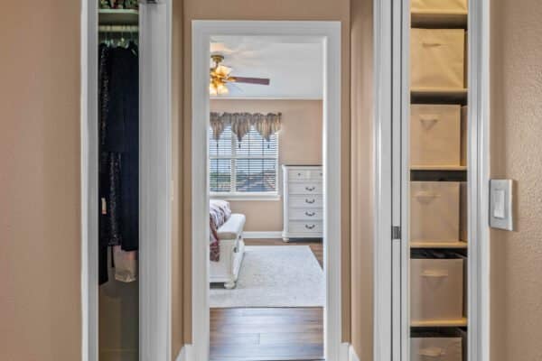 12842-jacob-grace-court-windermere-fl-34786-41-scaled-600x400