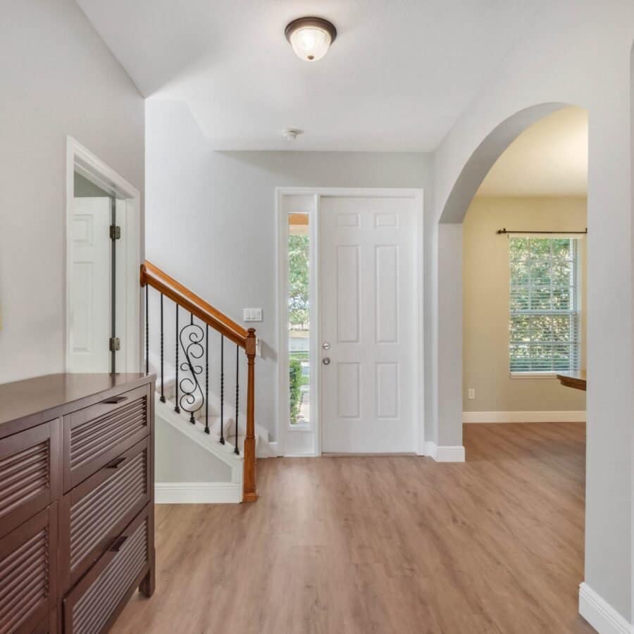 14829-old-thicket-trace-winter-garden-fl-34787-24-scaled-1-900x900