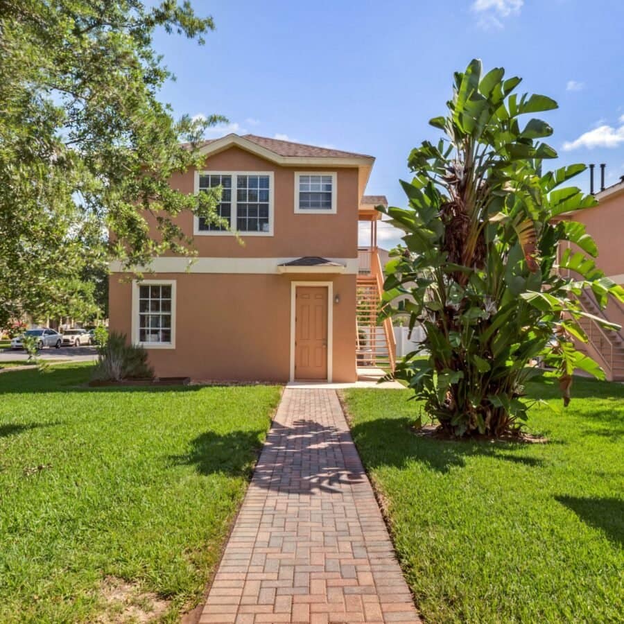 14829-old-thicket-trace-winter-garden-fl-34787-48-scaled-1-900x900