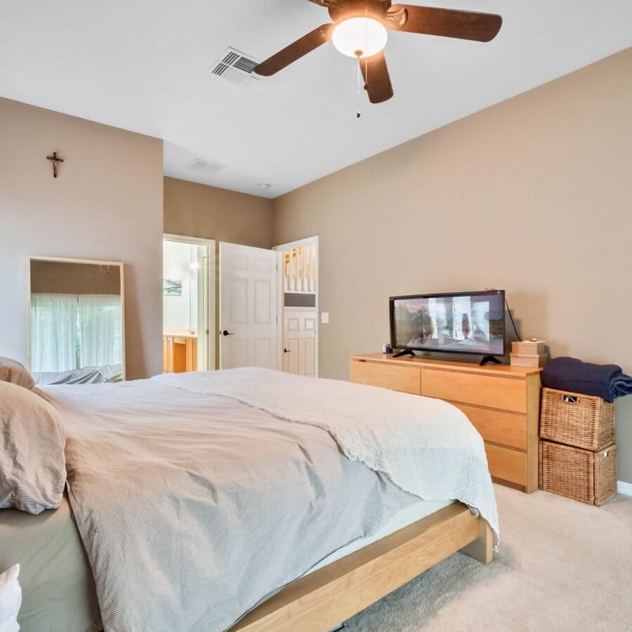 15581-amberbeam-boulevard-winter-garden-fl-34787-14-scaled-1-900x900