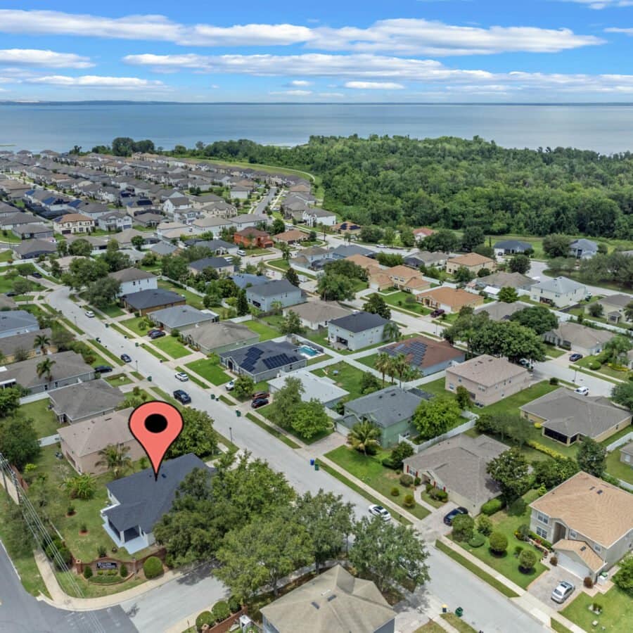 948-burland-circle-46-edit-scaled-900x900