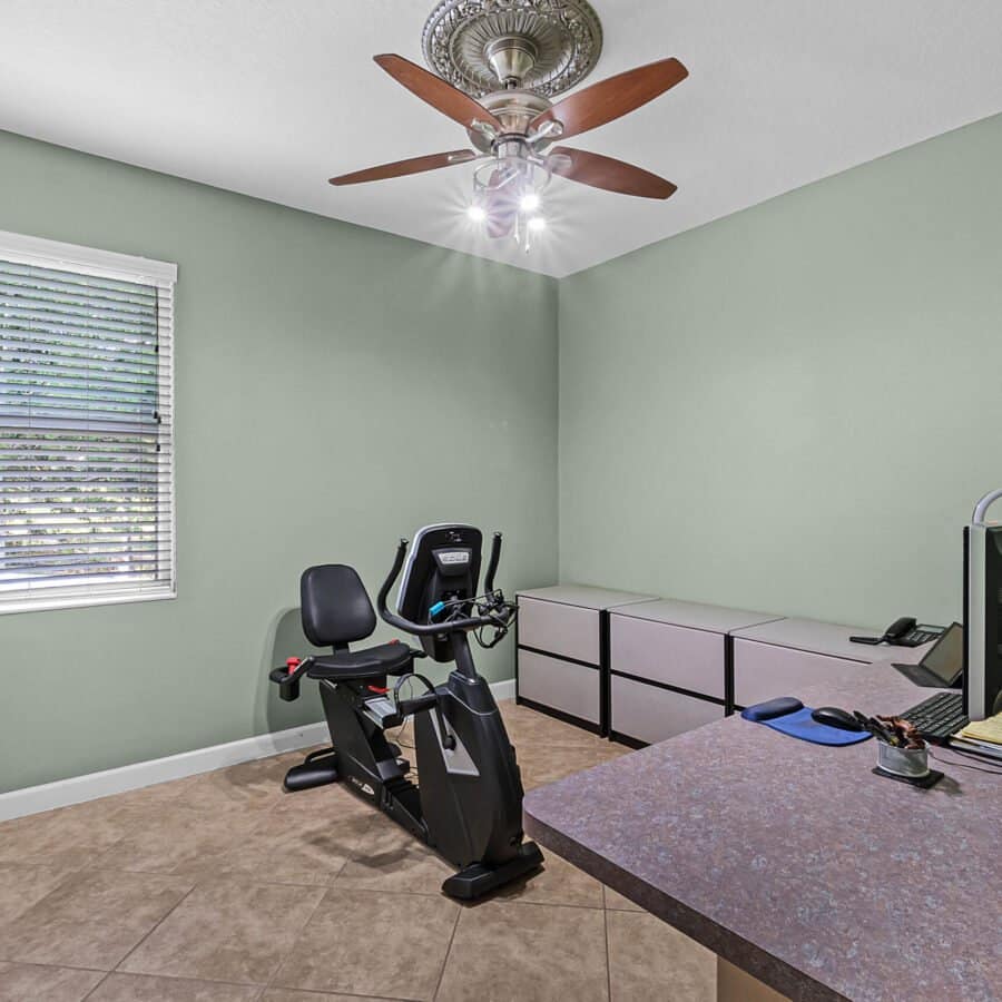 1878-harrier-avenue-clermont-fl-34711-27-scaled-900x900