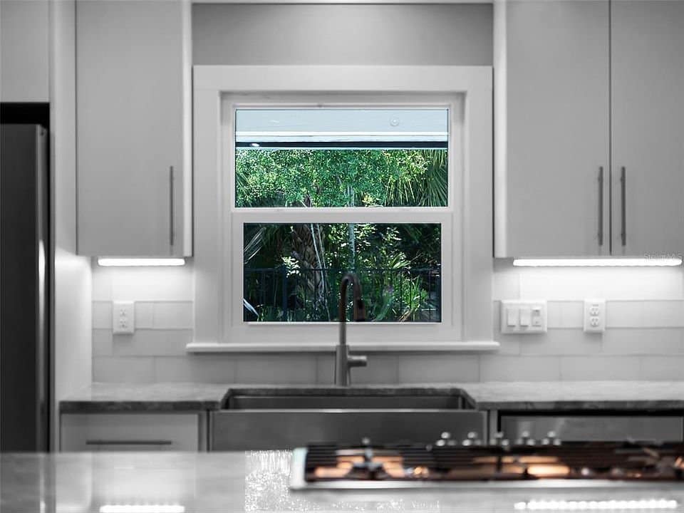 d8ca99d6553cc16b60085d42562e546c-cc_ft_960